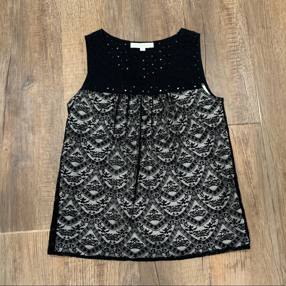 Loft Lace & Dotted Lined Tank